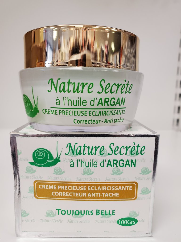 Nature's Secret Dark Spot Corrector 100g